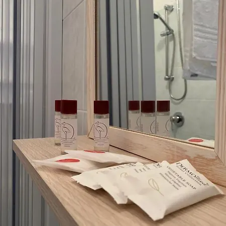 Quirino 公寓式酒店 3*