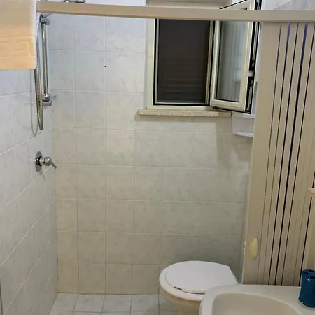 Quirino Aparthotel *